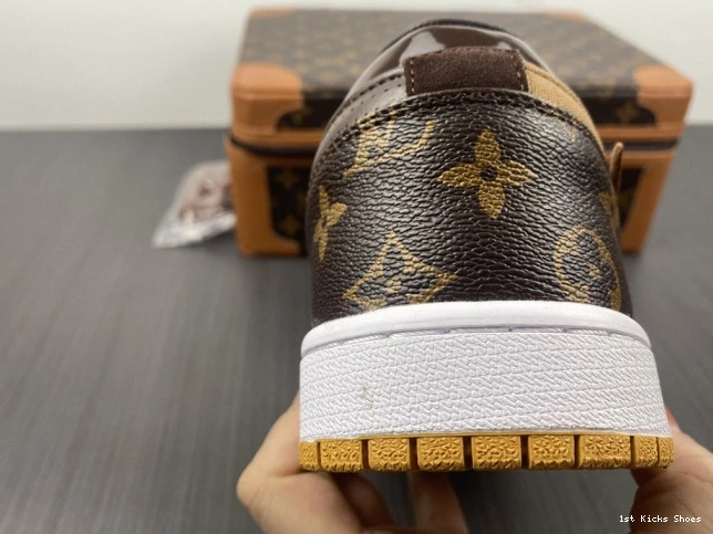1st Kicks Shoes 1 Jordan OW LOW Air AJ1 x Off-Louis 0814